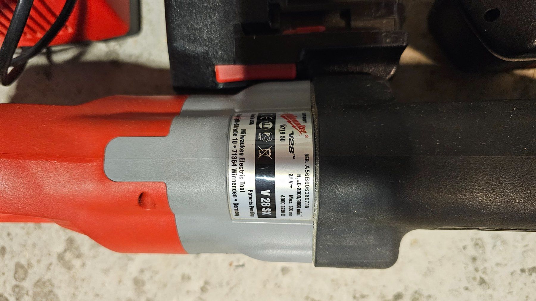 Milwaukee Sägen: Milwaukee V28 SX Säbelsäge – Gebraucht aus Widnau von We9aro 1