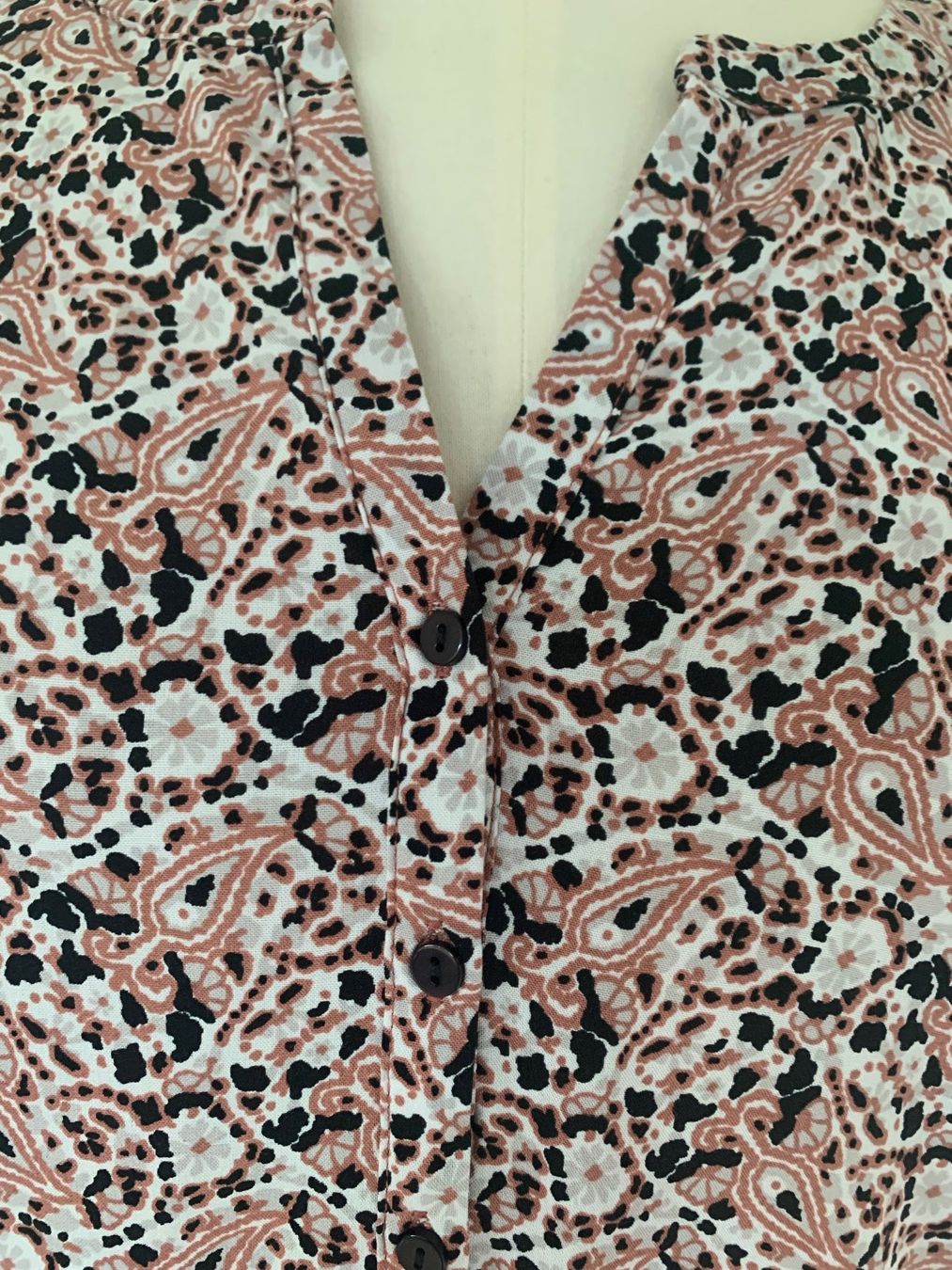 Camicette: Soyaconcept Denmark Bluse Gr. S Viskose – Usato da Kirchdorf AG venduto da coco123 2