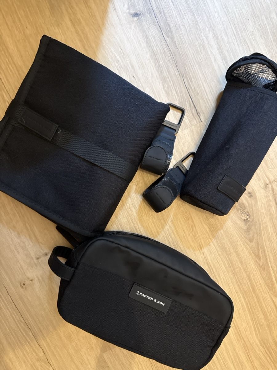 Kapten & Son Zaini: Kapten & Son Wickelrucksack – Usato da Magden venduto da Katianna93 3