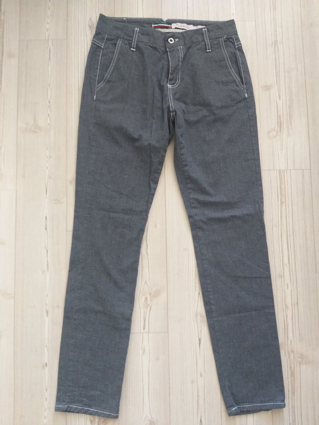 Please Jeans Hosen: PLEASE Pantalon / Hose taille / Grosse S – Neu (gemäss Beschreibung) aus Cossonay-ville von Super-Price-Quality