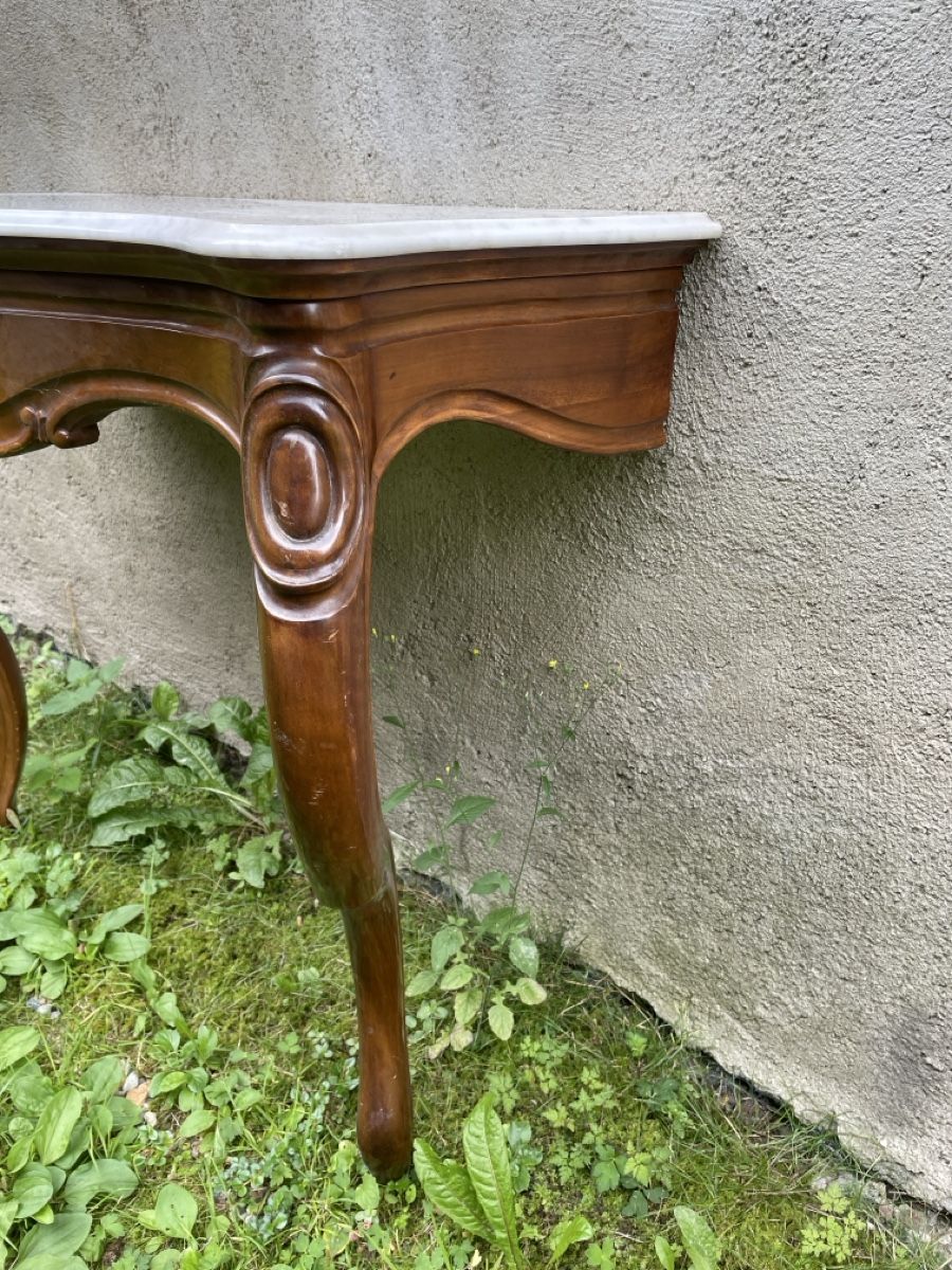 Tavoli: Beistelltisch Nussbaum und Marmorplatte  – Usato da Almens venduto da bsundrix 2