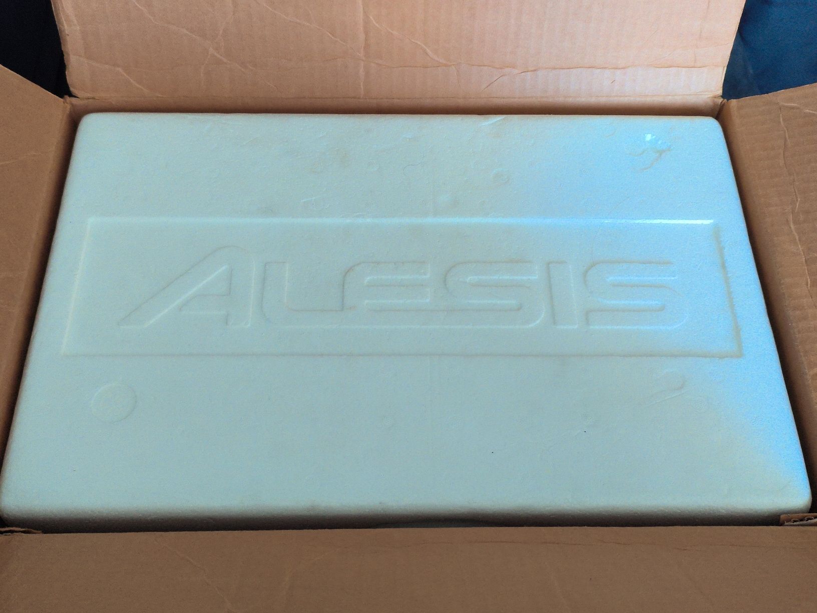 Alesis Console di mixaggio: Alesis MMT-8 Multitrack Midi Recorder – Usato da Zürich venduto da danihell 3