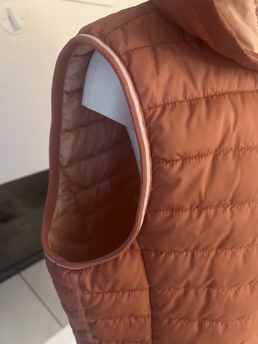 Gilet & Giacche senza maniche: Steppweste Damen Gr. 44 mit Kapuze – Usato da Seon venduto da Sunny-Schmuck78 1