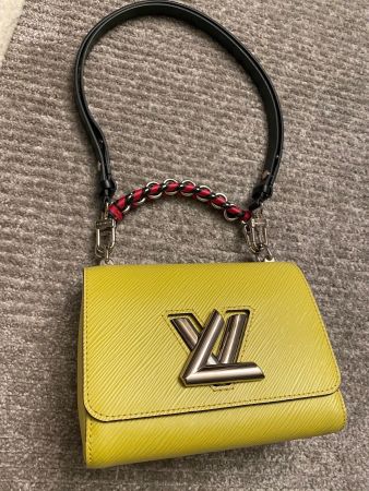 Louis Vuitton Tasche Twist PM NP: ~ 4000.-