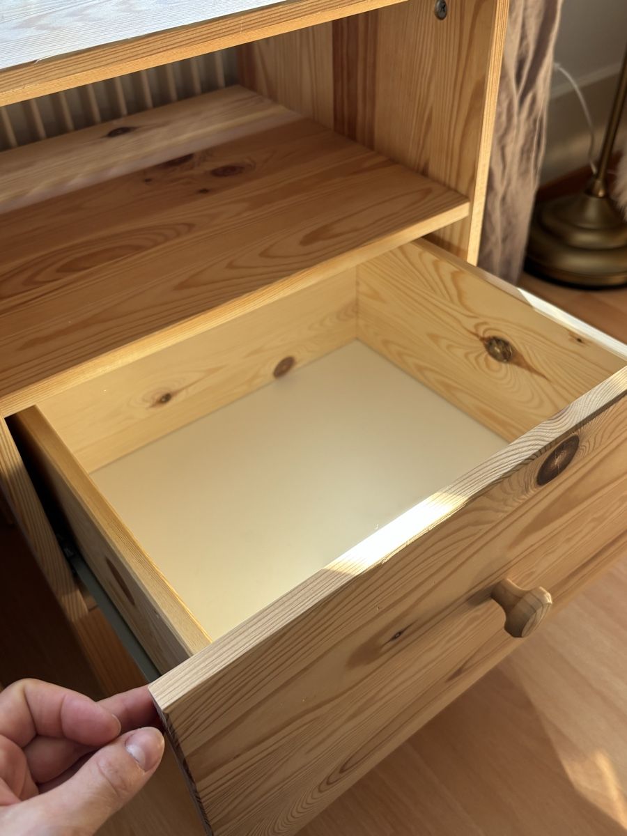 Comodini: 2 Holz Nachttische  – Usato da Bern venduto da wisemagpie 5