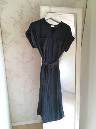 Kleid Sommerkleid Midikleid von Witchery