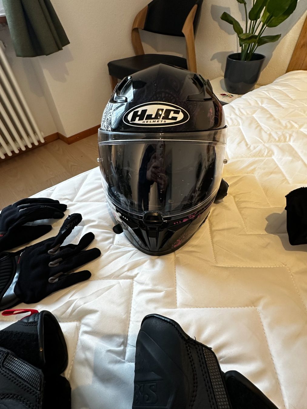 Lotti di vestiti: Motorrad Kleiderset – Usato da Unterstammheim venduto da T.Andras 3