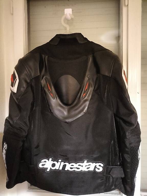 Giacche: Veste moto Alpinestars – Usato da Crans-Montana venduto da ste_p2zn