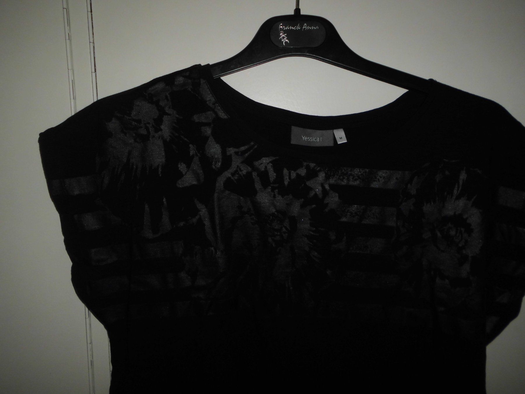 T-Shirts: T-shirt noir T. M – Neu (gemäss Beschreibung) aus Marin-Epagnier von Madja 1