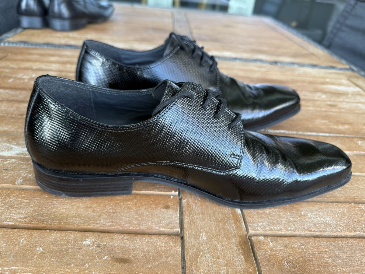 Scarpe da uomo: Herren Halbschuhe schwarz Grösse 8 fast Neu – Usato da Zürich venduto da wedbe1 2