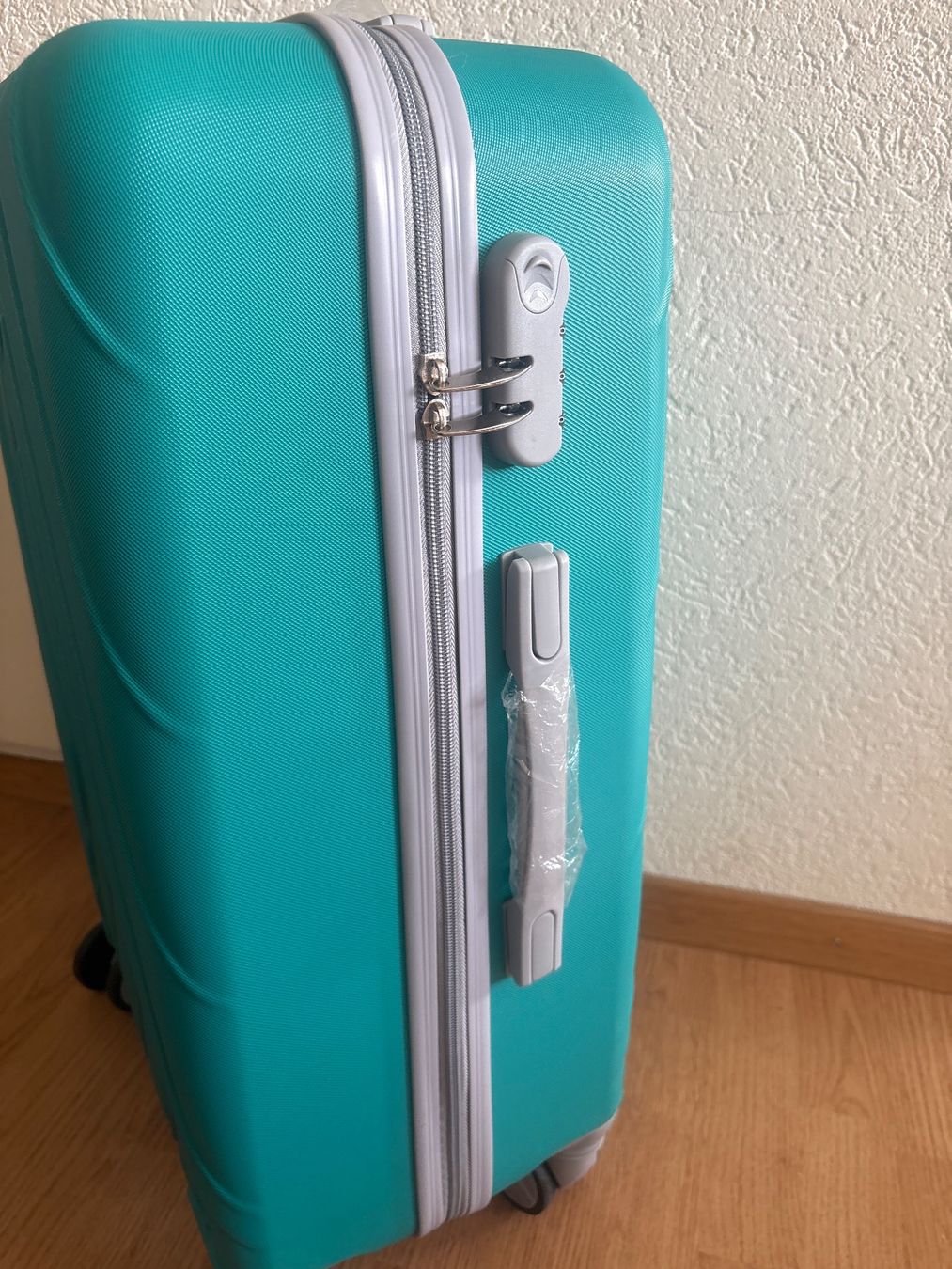 Valigie: Koffer ca 24 Zoll – Nuovo e nell'imballaggio originale da Aarwangen venduto da kah_79t5 1