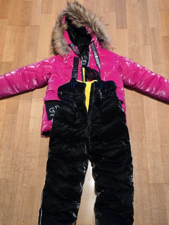 Pinke Winterjacke mit Hosen für Mädchen, Grösse 110