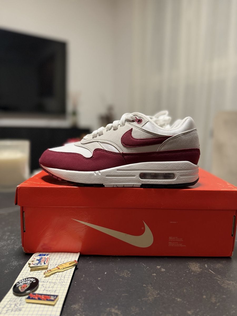 Nike Scarpe da uomo: Nike Air Max 1 '87 Stranger Things taille 40 – Nuovo e nell'imballaggio originale da Yverdon-les-Bains venduto da ioustock 1