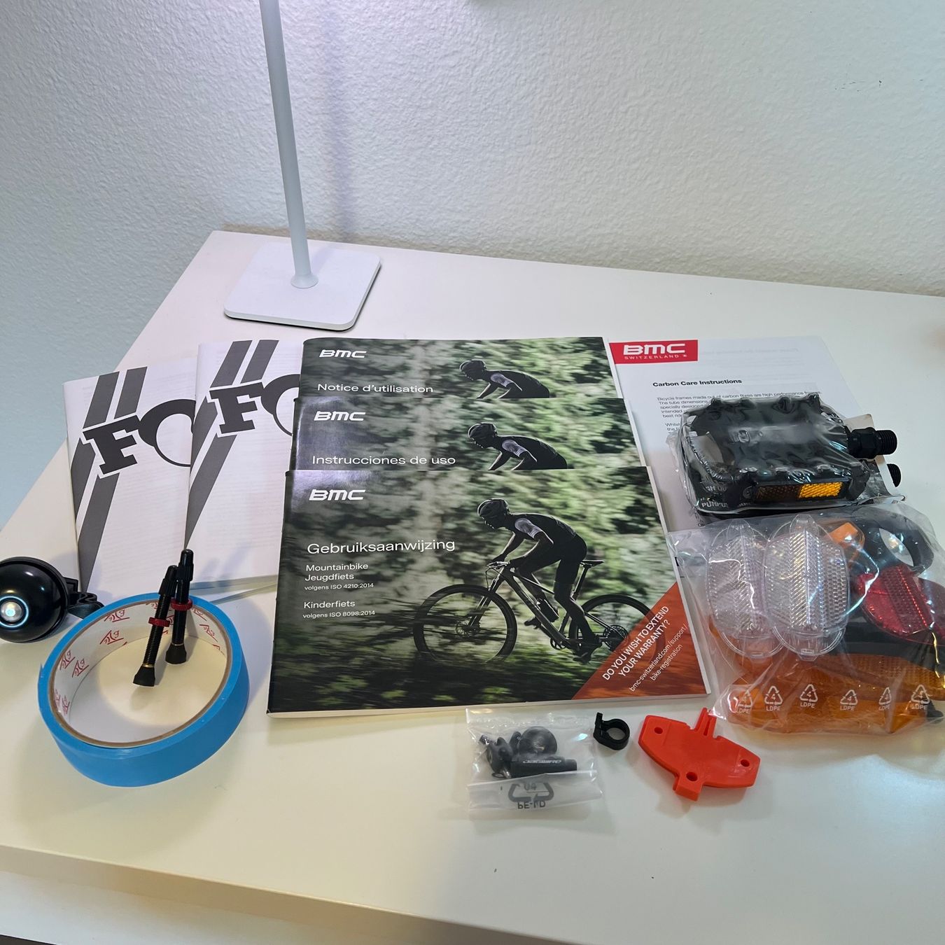 BMC Biciclette: BMC Fourstroke 01 Three Carbon – Nuovo e nell'imballaggio originale da Binningen venduto da olg_yp2x 9