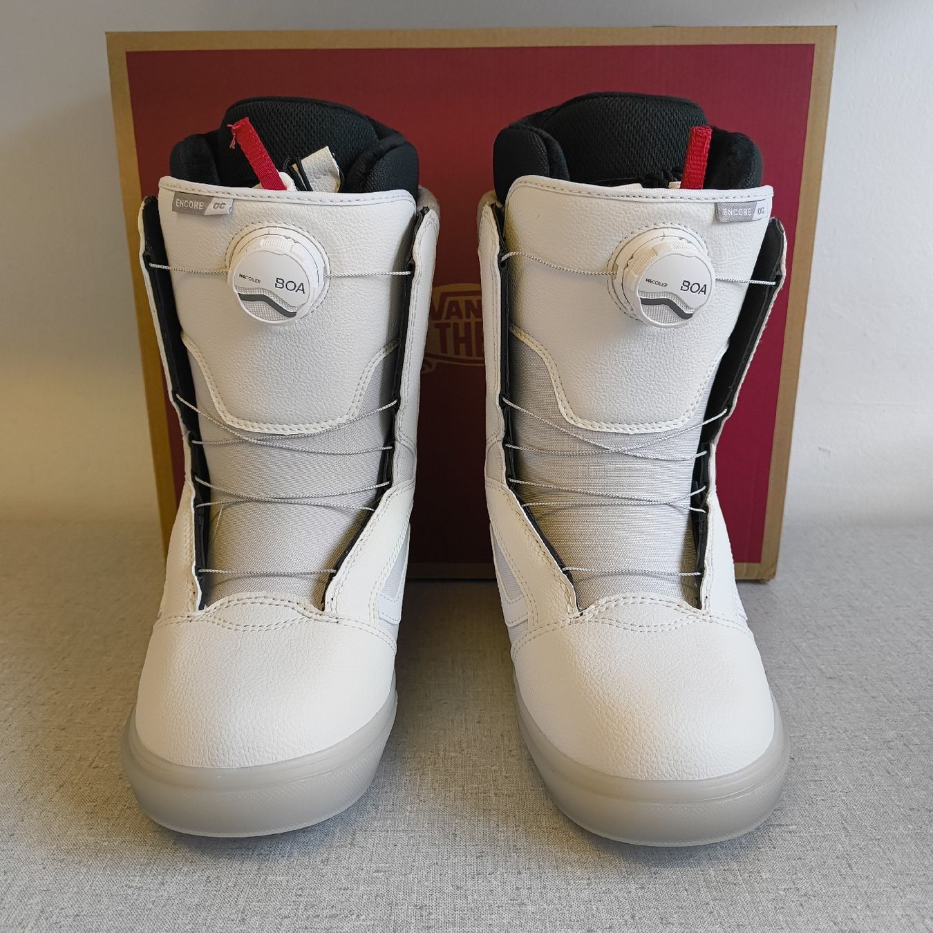 Vans Damenschuhe: Vans Encore OG Snowboard Boots - weiss, Grösse 38 – Neu und originalverpackt aus Uitikon Waldegg von PJLS1 1