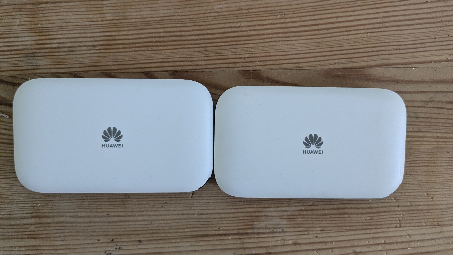 Huawei Modem & Router: Huawei e5576 wlan hotspot 2 Stück  – Usato da Zürich venduto da enri23 1