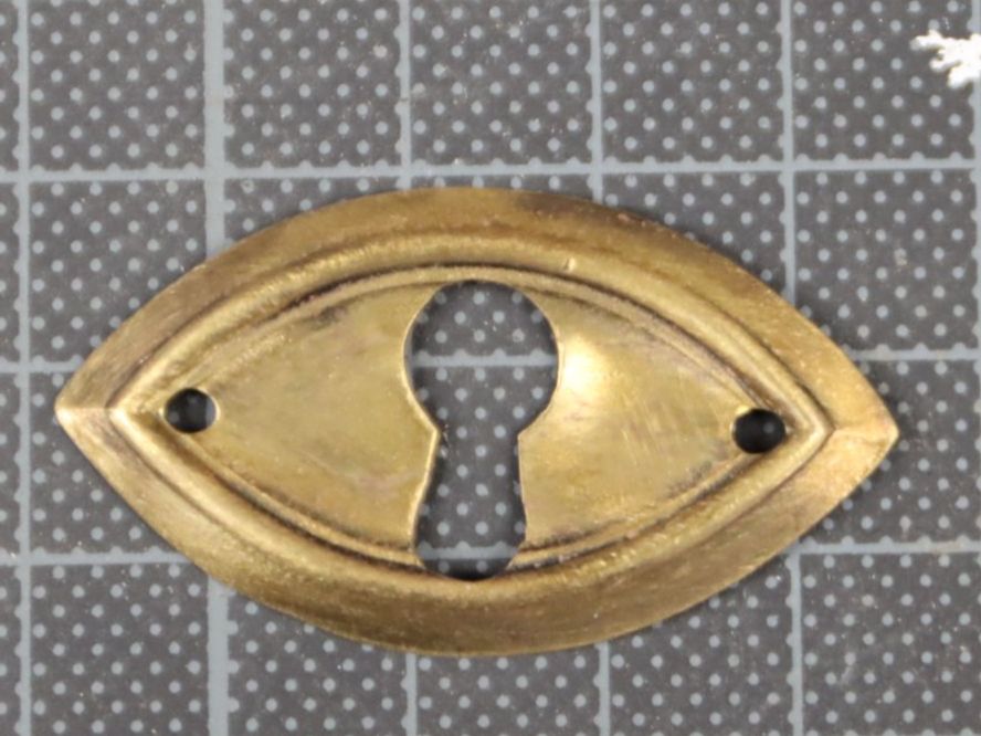 Ferramenta: 9 teiliges Jugendstil Kommodengriffe-Set – Usato da Emmetten venduto da Super008 2