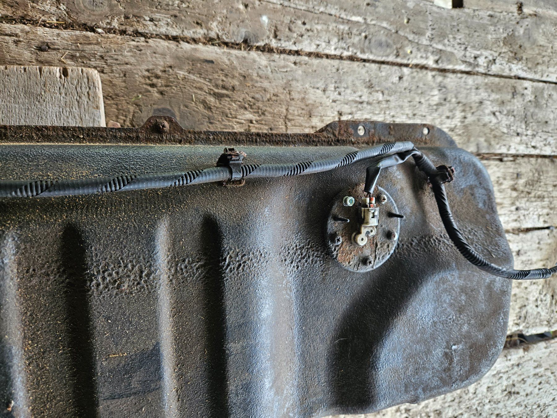 Suzuki Autres accessoires p. véhicule: Suzuki Swift Tank – D'occasion à Ried-Muotathal par Franziskus98 2