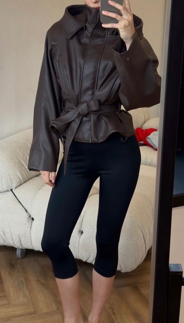 Leggings: leggings courts – D'occasion à Forel (Lavaux) par julie13 2