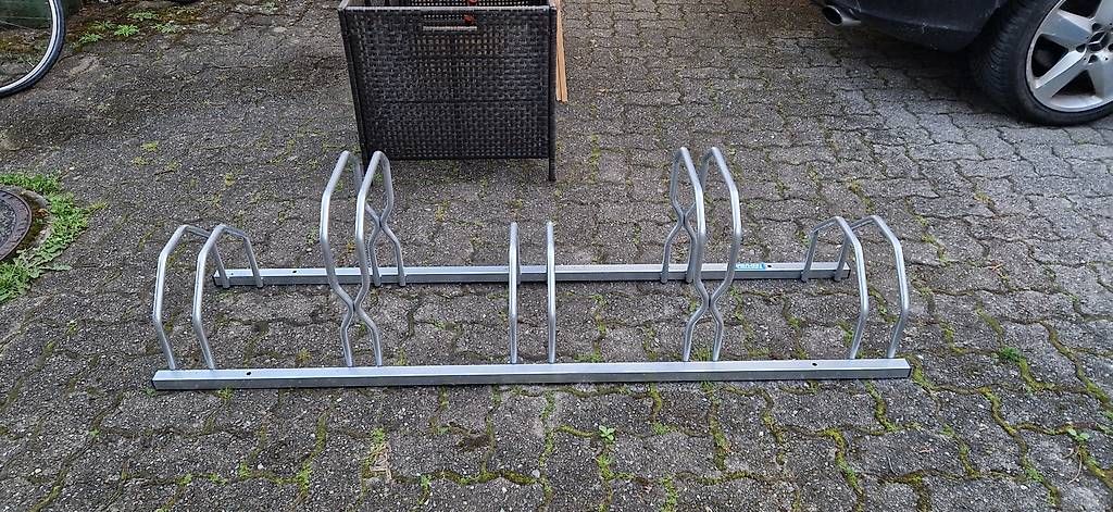 Rateliers à velo: Fahrradständer – D'occasion à Fribourg par mezianen