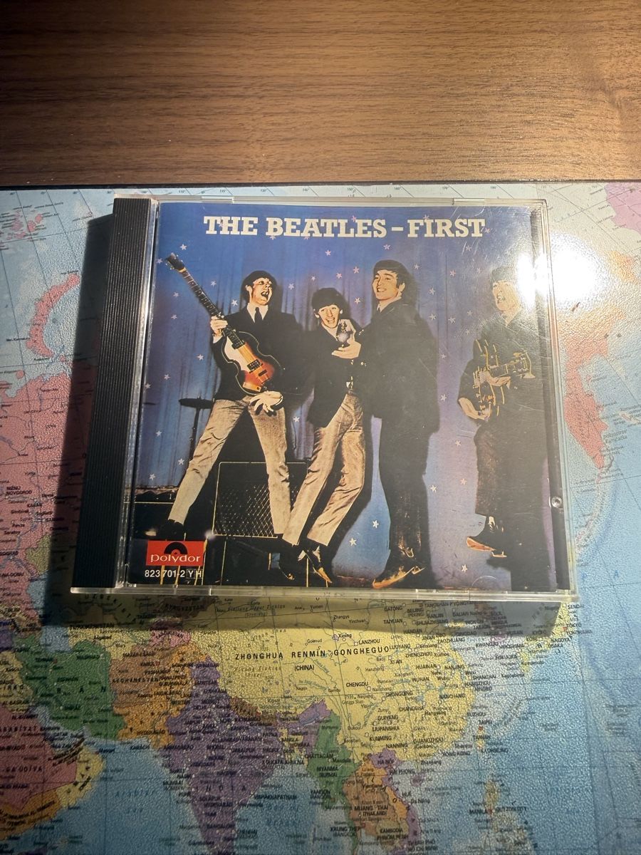 CDs: The Beatles First  Cd  – Gebraucht aus Flaach von Filmklopper87