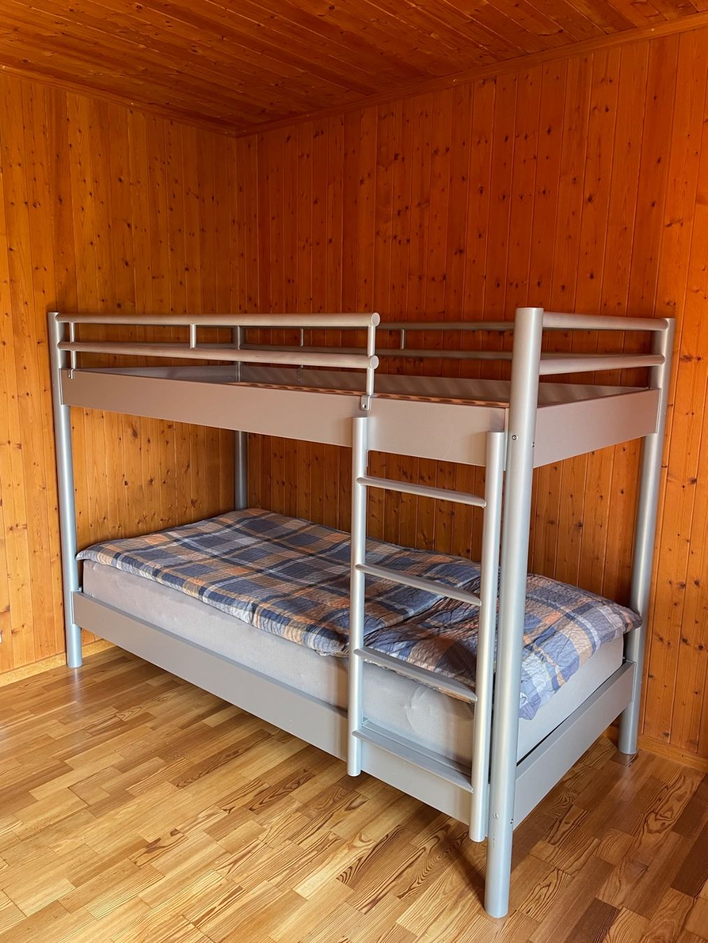 Livique Letti: Lit deux étages Livique – Usato da Les Sciernes-d'Albeuve venduto da xav_6jns 2