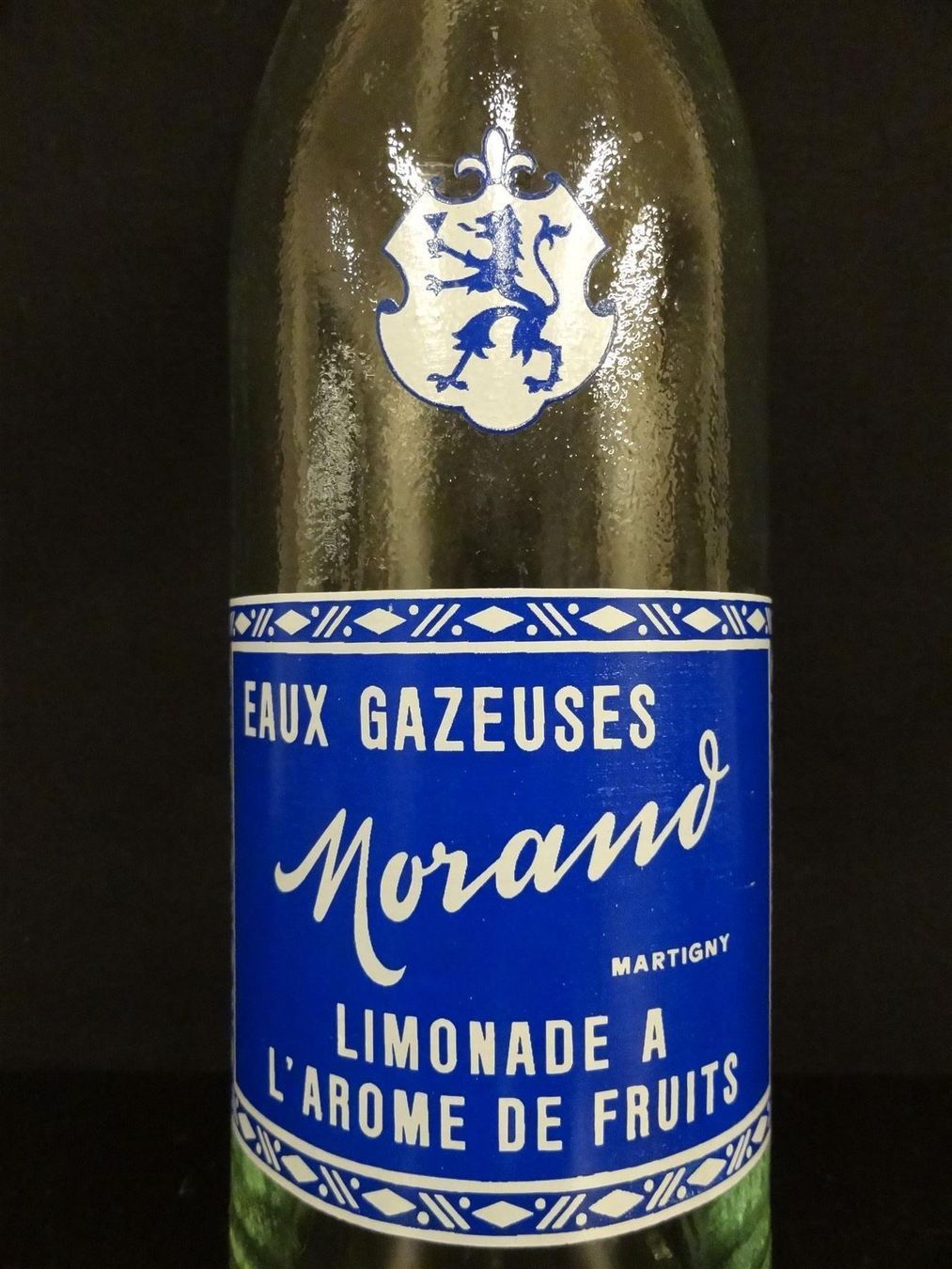 Bicchieri, Caraffe & Bottiglie: alte Flasche MORAND MARTIGNY 1963 – Usato da Kerzers venduto da Flaschenposten 1