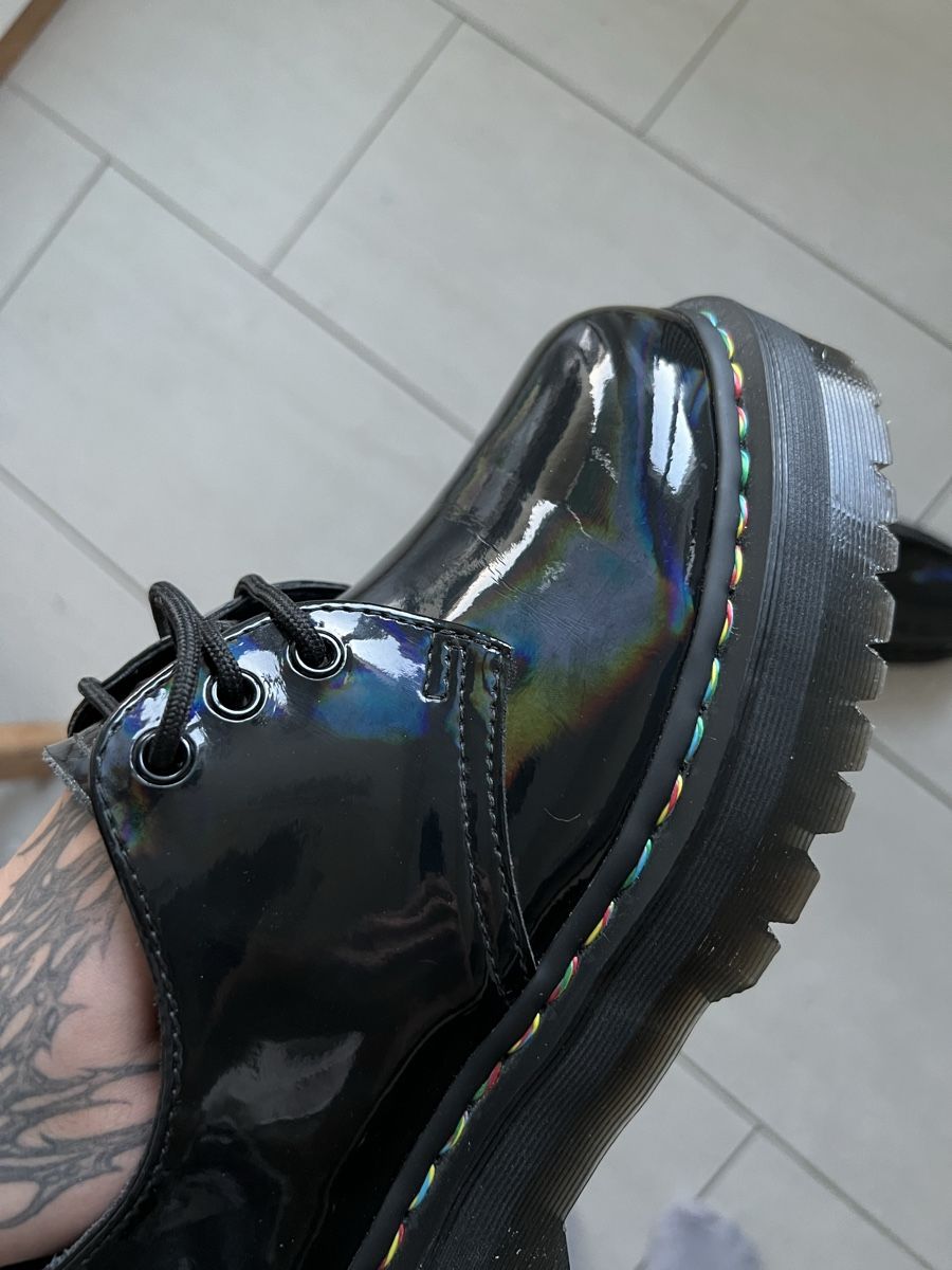 Dr. Martens Scarpe da donna: Dr. Martens Rainbow Platform Shoe – Nuovo (secondo la descrizione) da Frenkendorf venduto da vnstvble 1