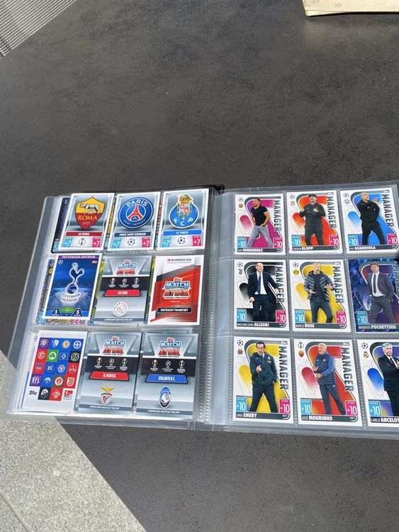 Topps Match Attax Sammlung über 250 Sticker (Gebraucht) in Rotkreuz für ...