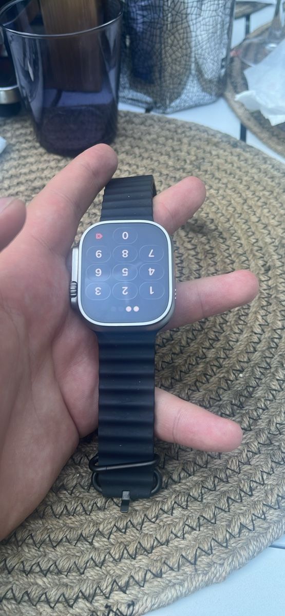 Orologi: Apple Watch Ultra 3 – Nuovo (secondo la descrizione) da Aire-la-Ville venduto da xgr_t5ll 1