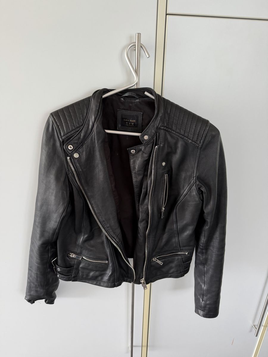Zara Giacche: ZARA BASIC Kunstlederjacke Schwarz Grösse M – Usato da Beckenried venduto da chef3945
