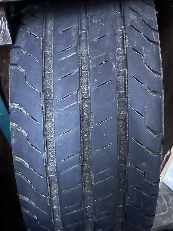 Pneus & Kompletträder: Continental Van Contact 100 – Gebraucht aus Bäretswil von Nicole.05 2