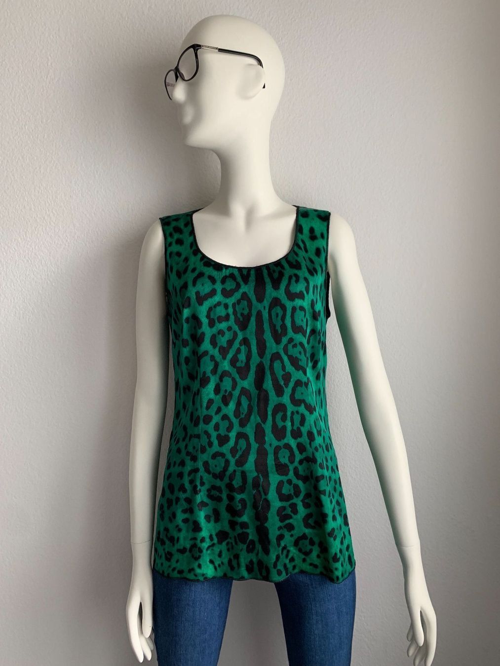 Dolce & Gabbana Top: Dolce Gabanna Top – Nuovo (secondo la descrizione) da Winterthur venduto da 11.11