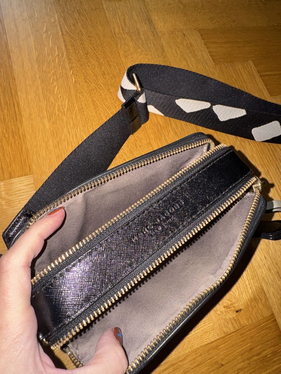 Marc Jacobs Taschen: Marc Jacobs Umhängetasche – Gebraucht aus Bern von pat_9m6x 4