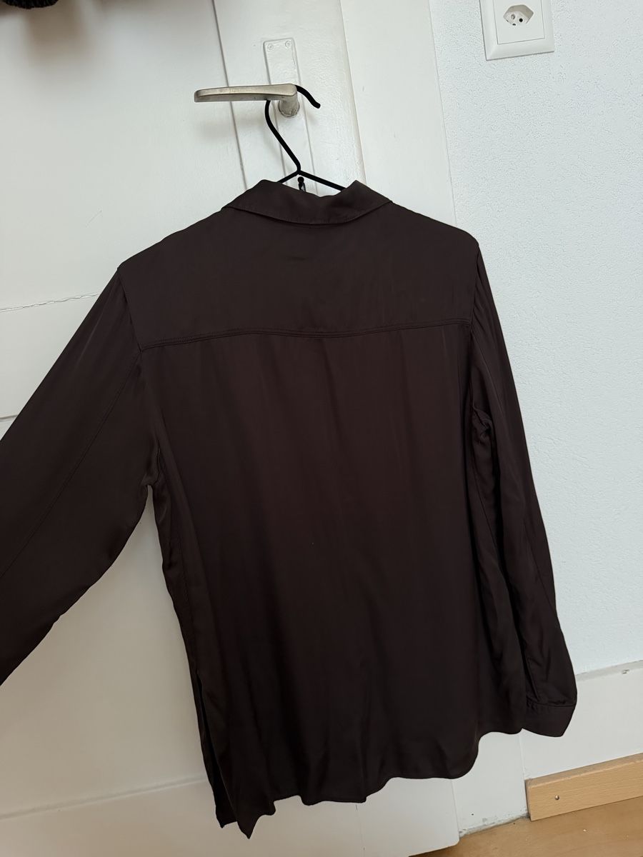 Massimo Dutti Blusen: Massimo Dutti Brown Satin Hemd M – Neu (gemäss Beschreibung) aus Zürich von flo_8x2x 7
