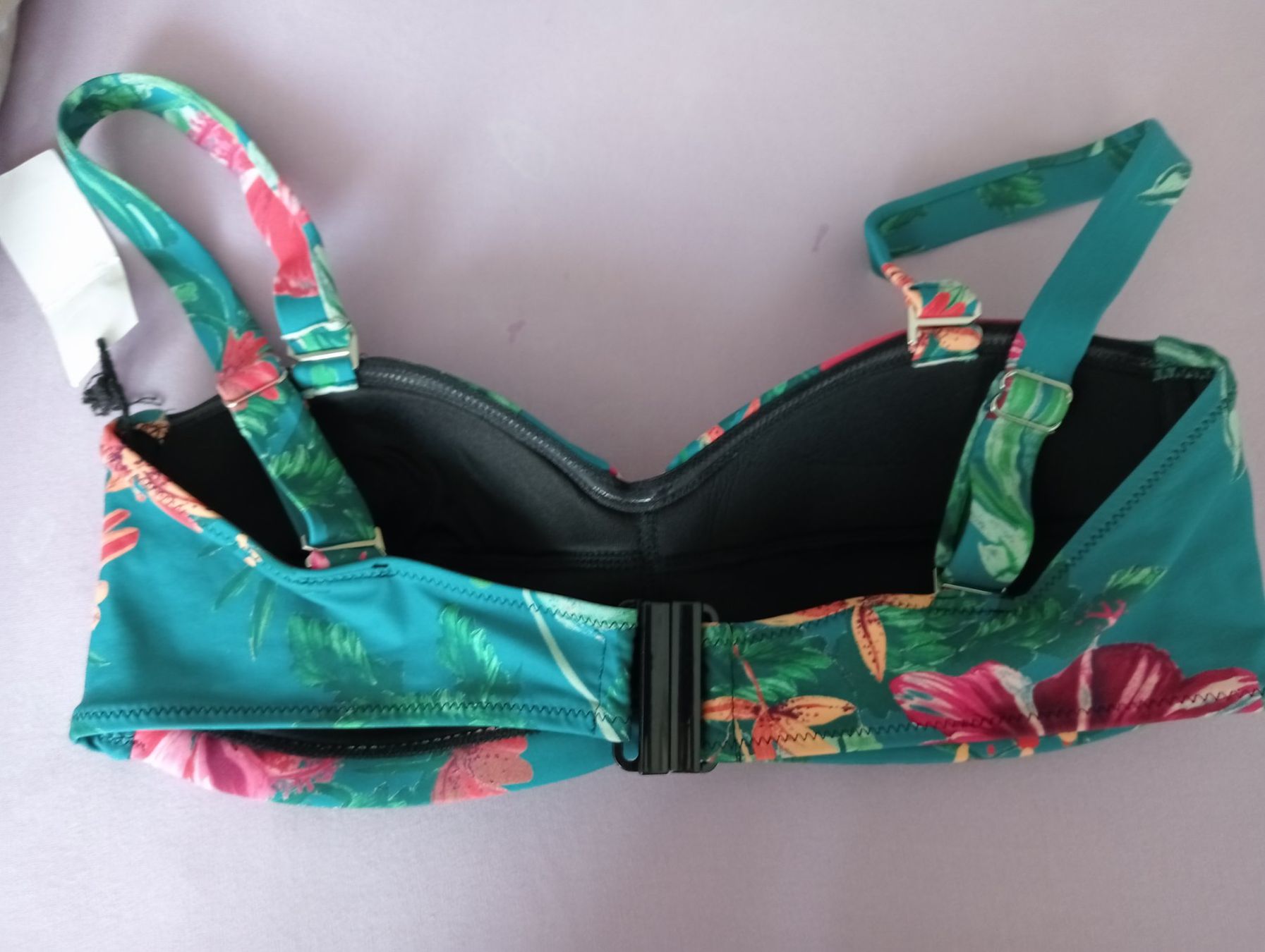 Maillots de bain & Bikinis: Bikini neu! Grösse 42 – Neuf avec emballage d'origine à Bremgarten b. Bern par josephine07 2