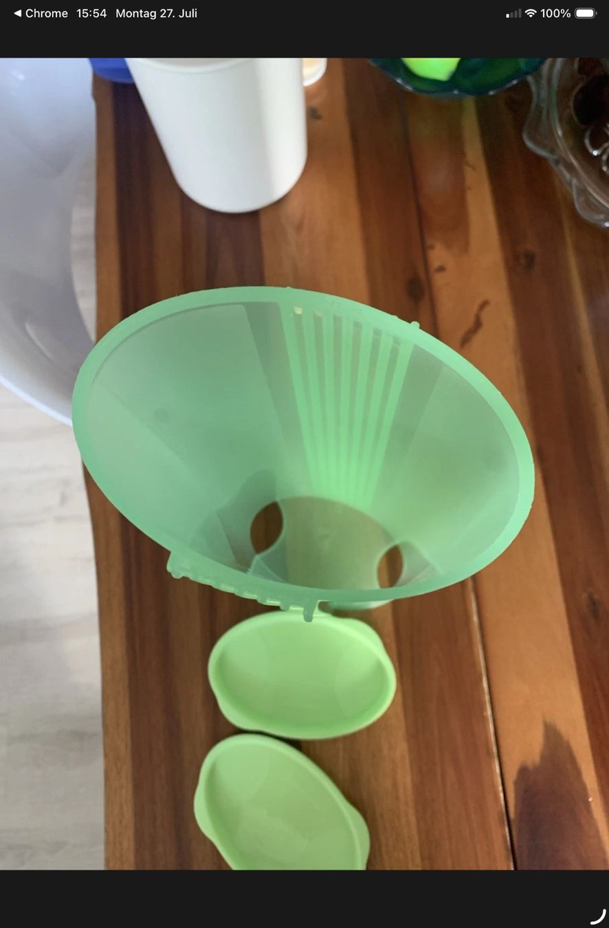 Tupperware Recipients et similaires: Tupperware-Spaghetti-Behälter  mit Schüttöffnung – D'occasion à Winterthur par Puma2662 5