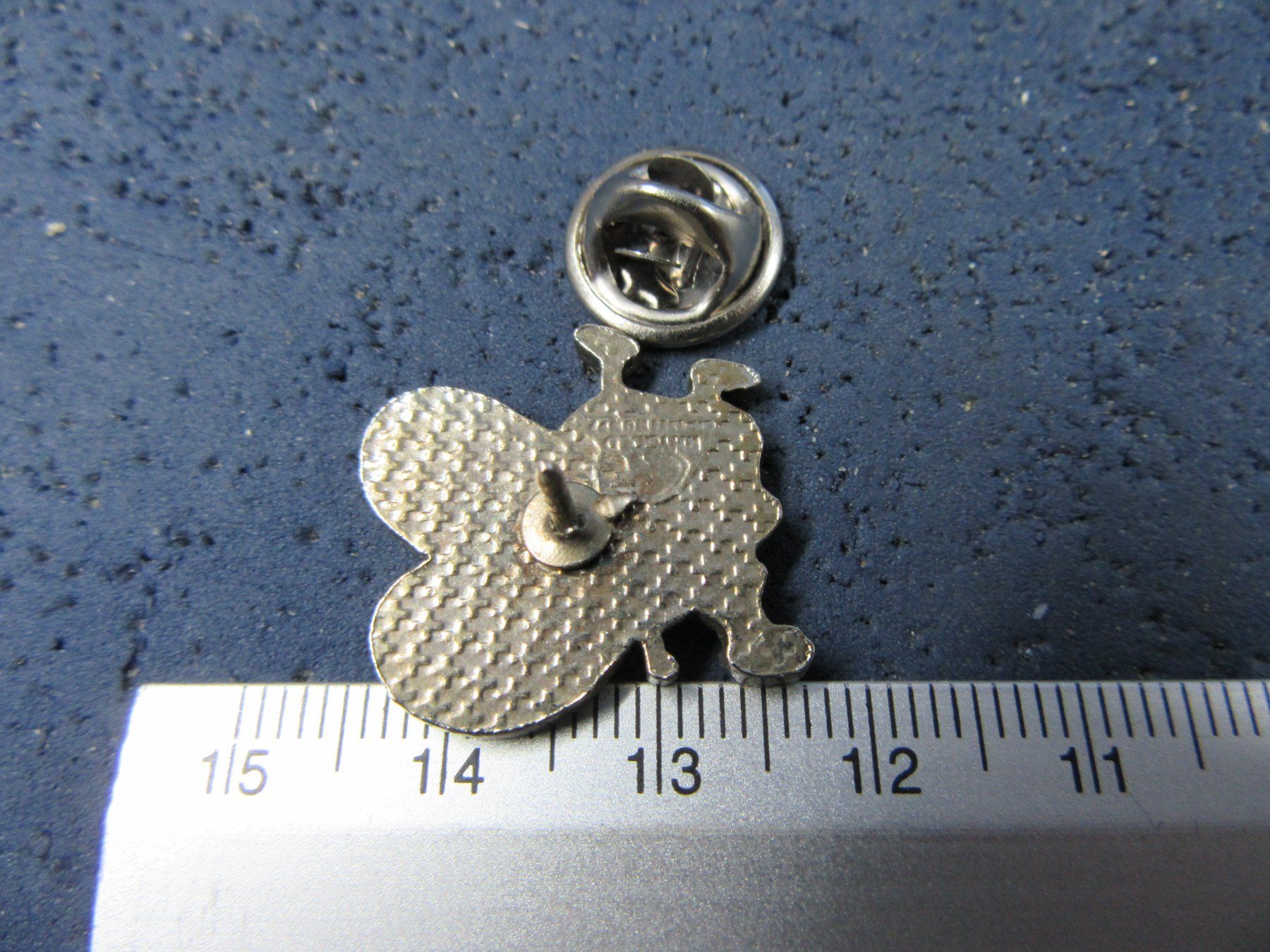 Swiss Placchette & Badge: BLICK KÄFER GITARRE MUSIC PIN – Usato da Ettingen venduto da Hausi4711 1
