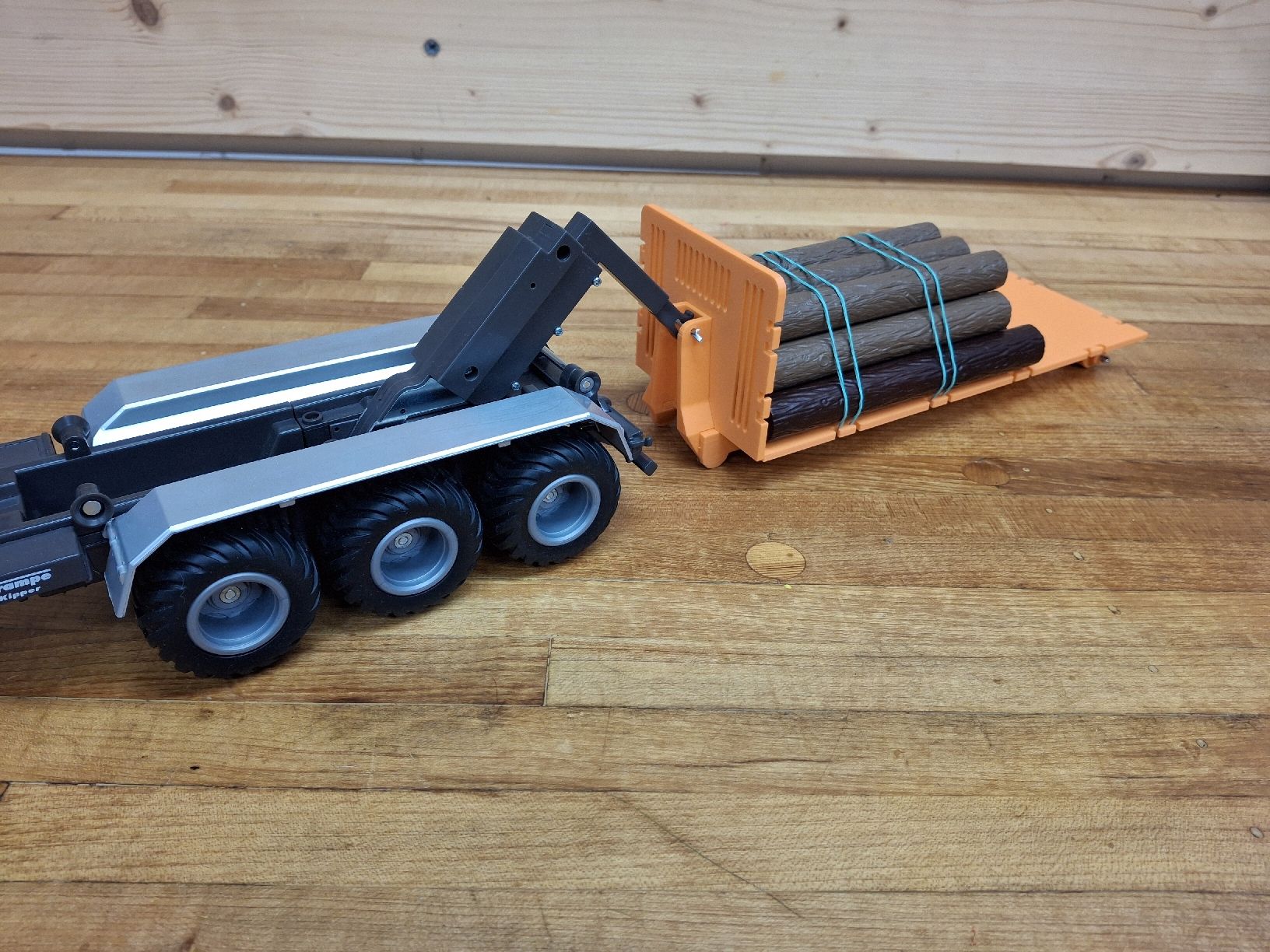 Siku RC Kits de montage: Wechselladebrücke zu Siku Control Hackenlift – Neuf (Voir description) à Niederbipp par Tnidi 4