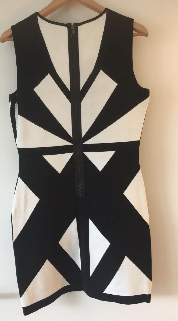 Vestiti: BCBG Max Azria Kleid Gr. M – Usato da Lachen venduto da Reeci 1