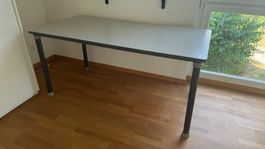 Moderner Schreibtisch / Arbeitstisch – Grau/Anthrazit