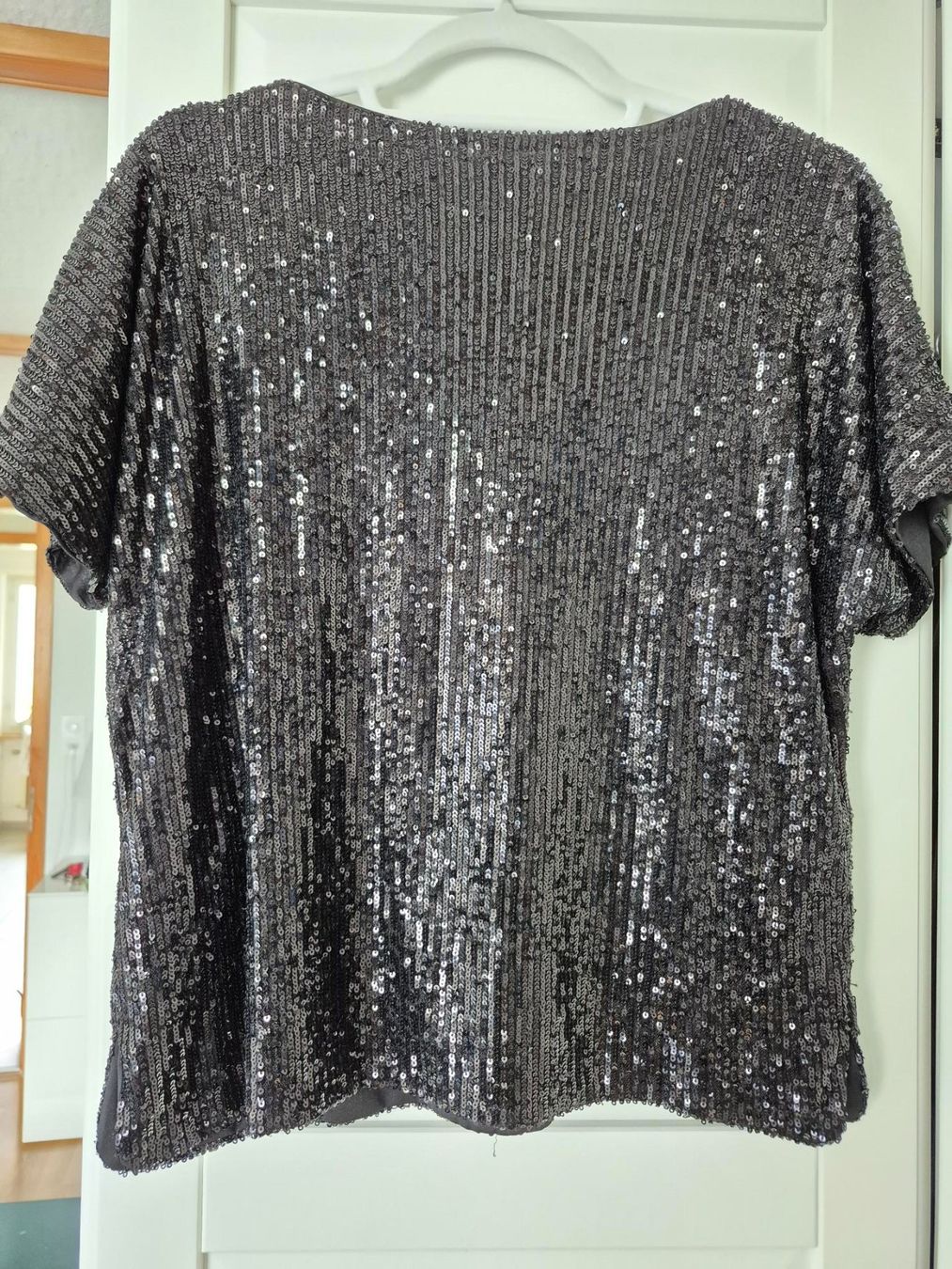 H&M T-shirt: Pailletten-Tshirt von H&M - Grösse S – Usato da Oberdorf NW venduto da Raf. 1
