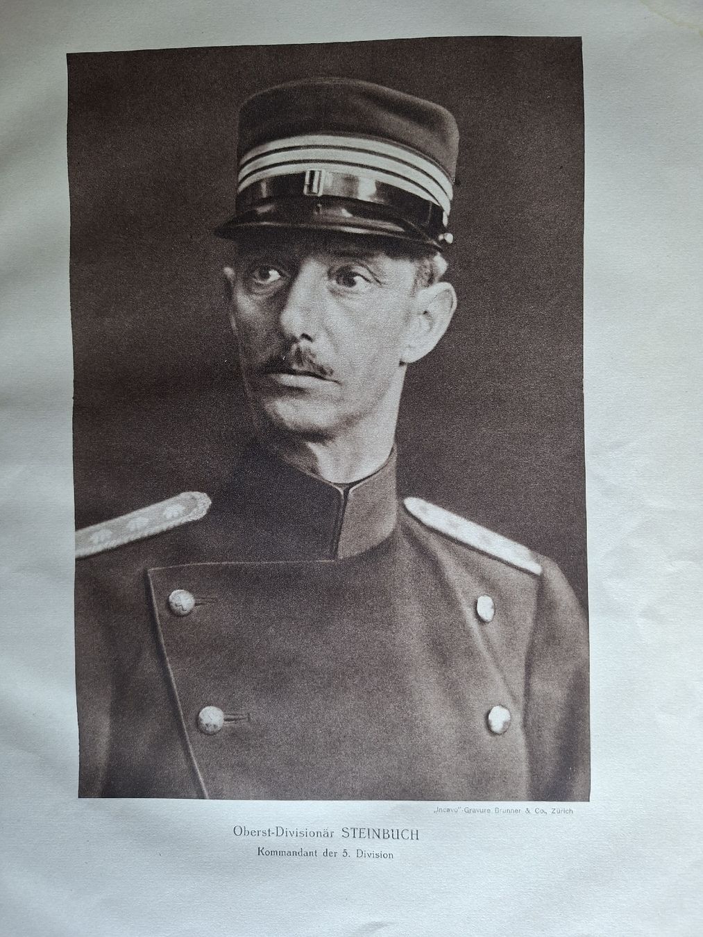 Libri: Schweizer Armee Militär Buch 1915 – Usato da Schwanden Sigrisw venduto da pho_2mc9 2