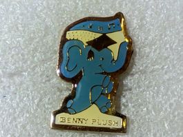 Ansteckpin 112: Benny Plush