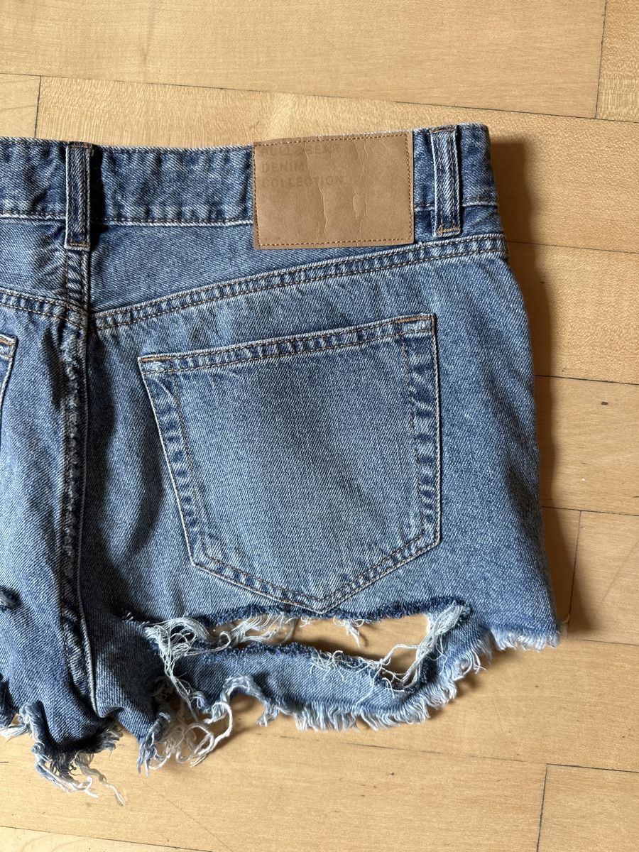 Pull&Bear Jeans: Coole Jeans Shorts mit Fransen, Grösse 38 – Nuovo (secondo la descrizione) da Hergiswil NW venduto da kaufe_at_kaufmann 6