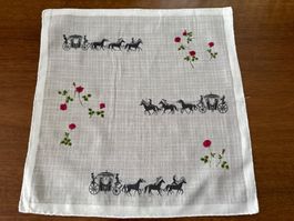 Taschentuch  weiss mit Rosen und Kutschen Motiv 30x30cm