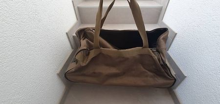 Grand sac de voyage avec roulette fonctionnelle