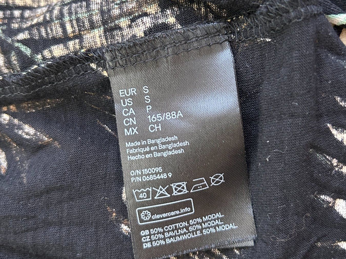 H&M Robes: H&M Dress – D'occasion à St. Gallen par look-twice 4