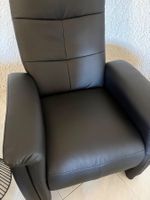 2 Mal Relax-Sessel Kunstleder schwarz mit Fussteil gebraucht