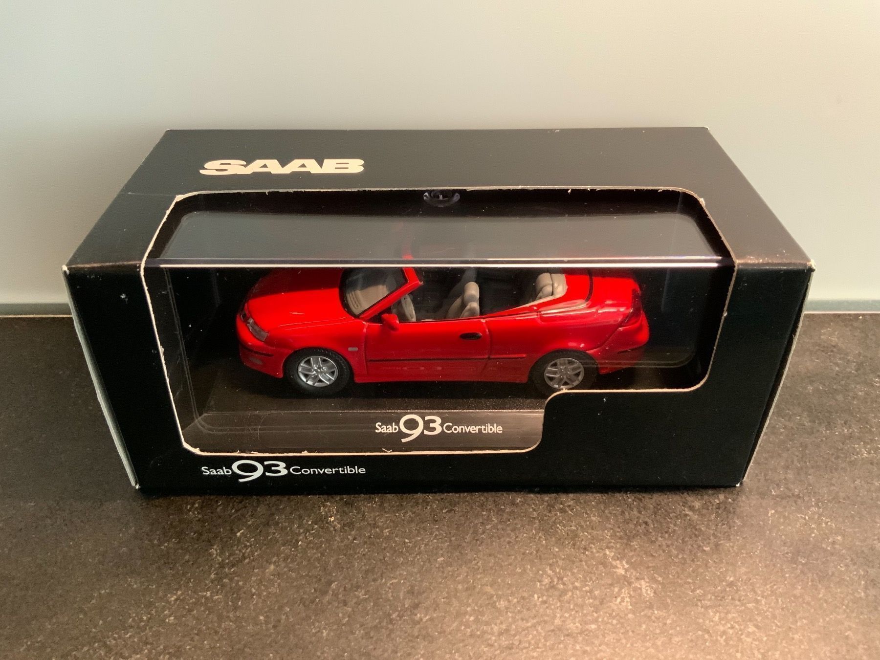 Saab Modellini d'auto: SAAB 93 CABRIOLET – Nuovo e nell'imballaggio originale da Erlenbach im Simmental venduto da Model_box 2